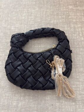 Woven Handle Hobo Bag in Black